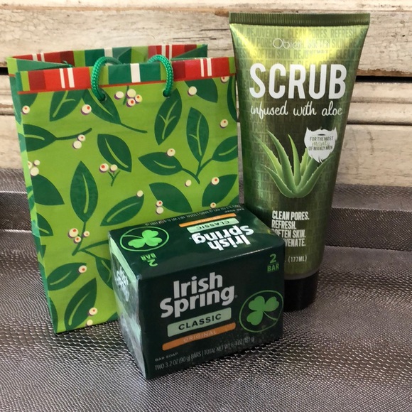 obiol men Other - 🎁3/$18🎁Set: NWT men shower gift set